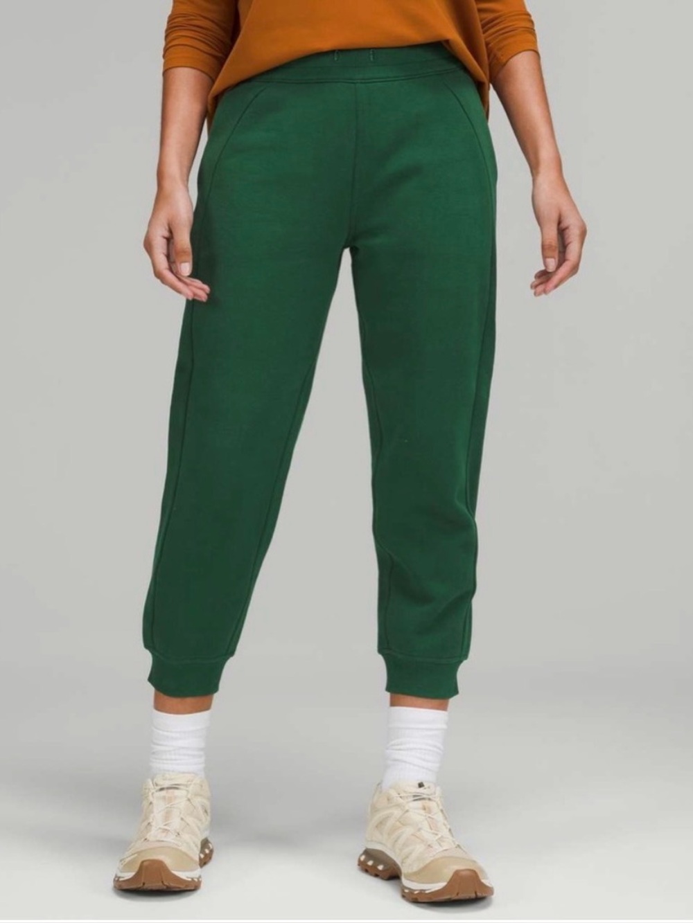 Lululemon scuba high rise cropped joggers, evergreen glade